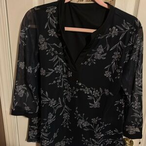 Lined floral blouse from Amazon. It is most likely a large.
